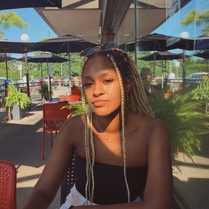 Meet your Posher, Lashona